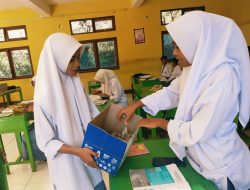 Keren, Siswa MAN Flores Timur Sisihkan Uang Jajan Jutaan Rupiah bagi Korban Gempa Flores